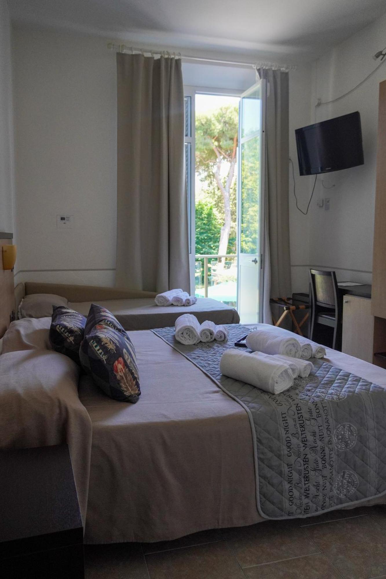 Hotel Cilene Viareggio Ngoại thất bức ảnh
